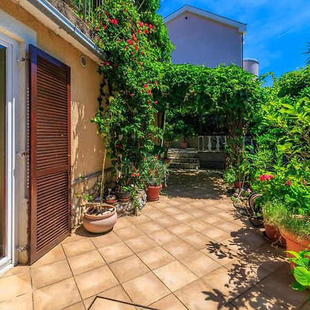 Apartments And Room Mirjana ドラマリ エクステリア 写真